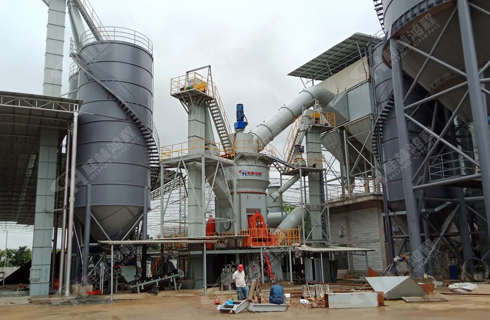 水渣立磨的型號參數:hlm2800高爐水淬渣立磨圖片